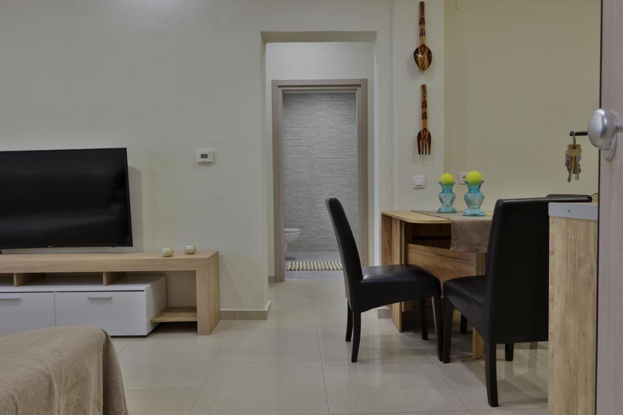 Antonis New Apartment'S 1 Катерини Экстерьер фото